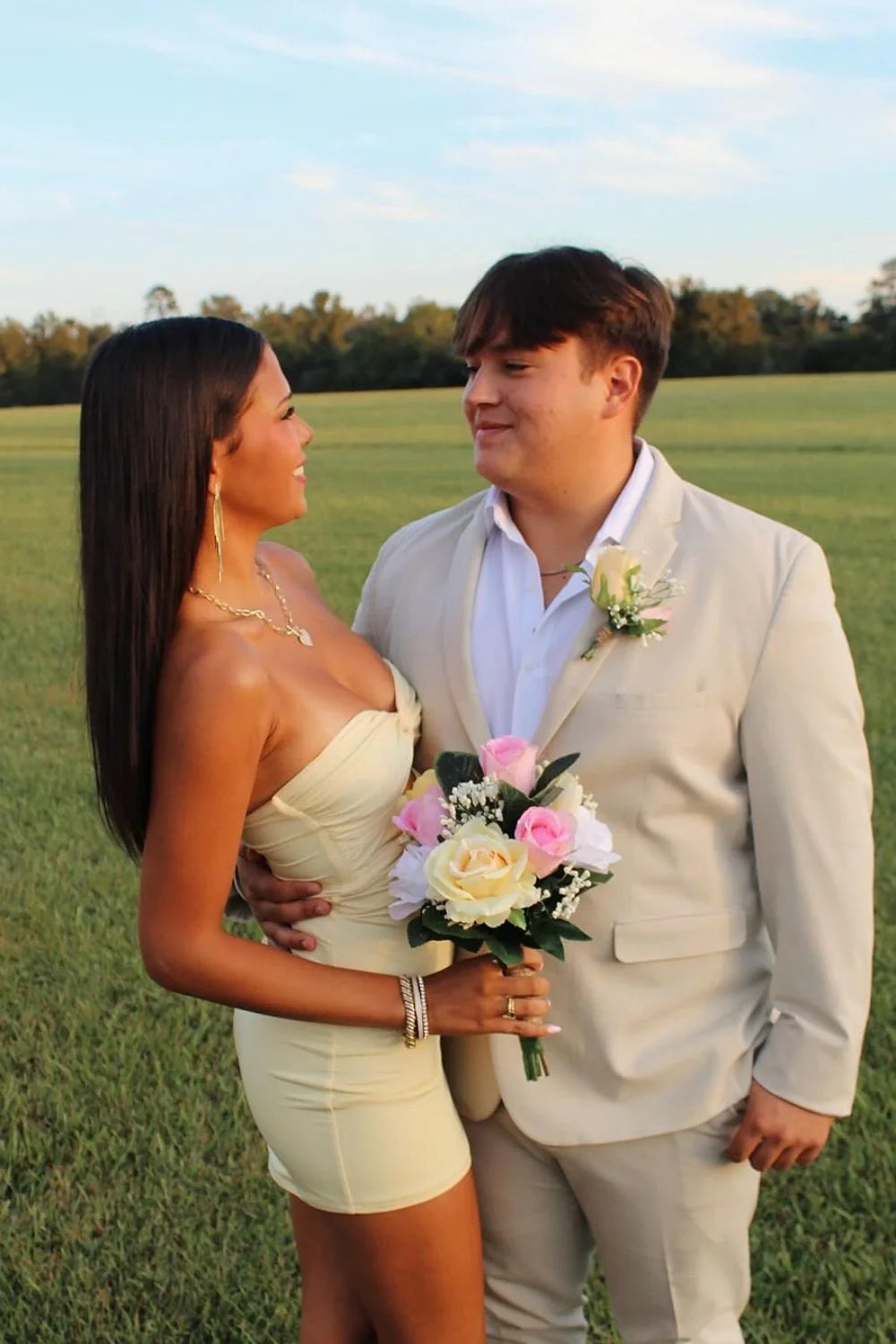 Strapless Yellow Twist Bodycon Short Unique Design Full Of Charm Homecoming Dresses