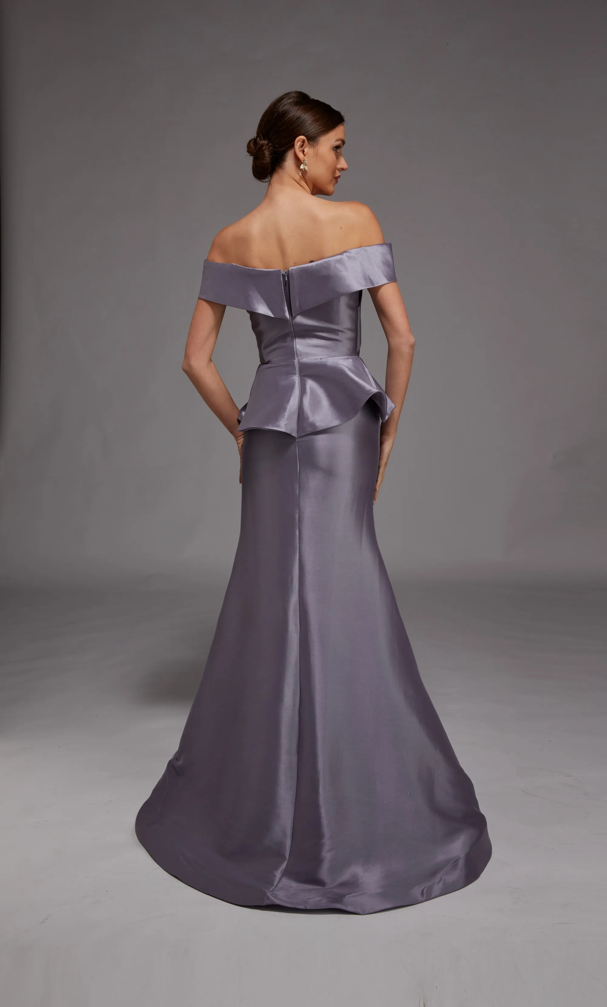 Structured Satin Mermaid Off-the-Shoulder Peplum Waist Slit Floor-Length Mother of the Bride Dresses