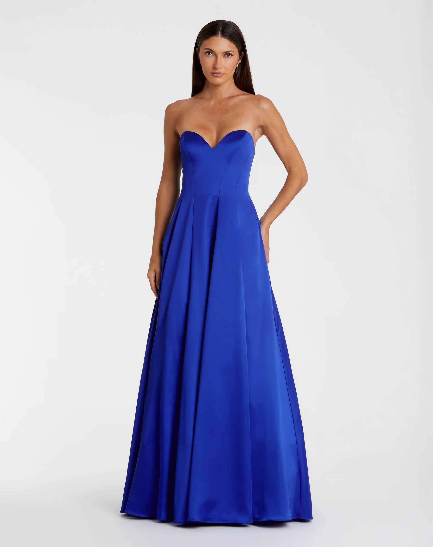 Structured satin ballgown sweetheart strapless bow-back floor-length evening dresses