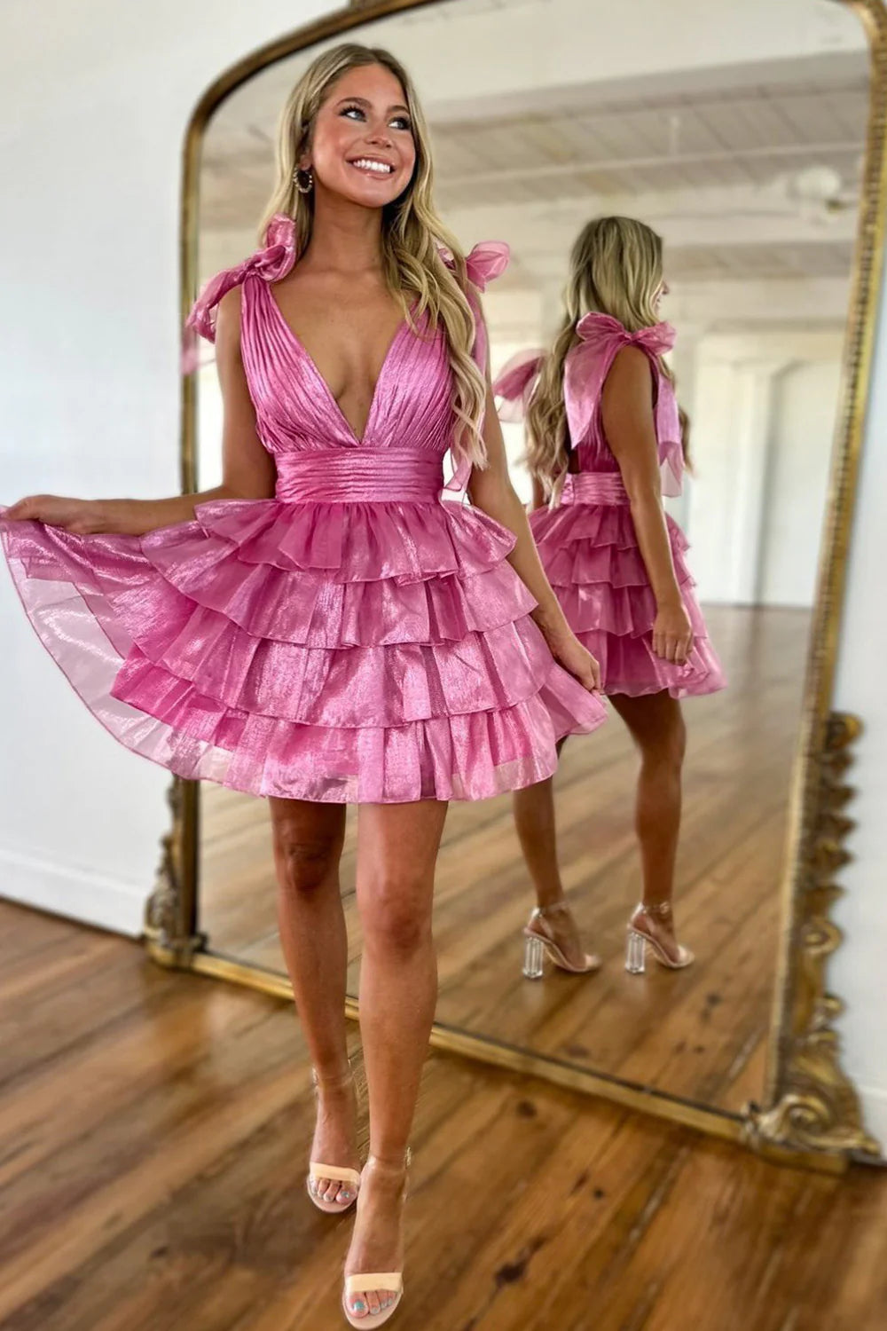 Stunning A-Line Deep V-Neck Short Tiered Satin Full Of Charm Homecoming Dress