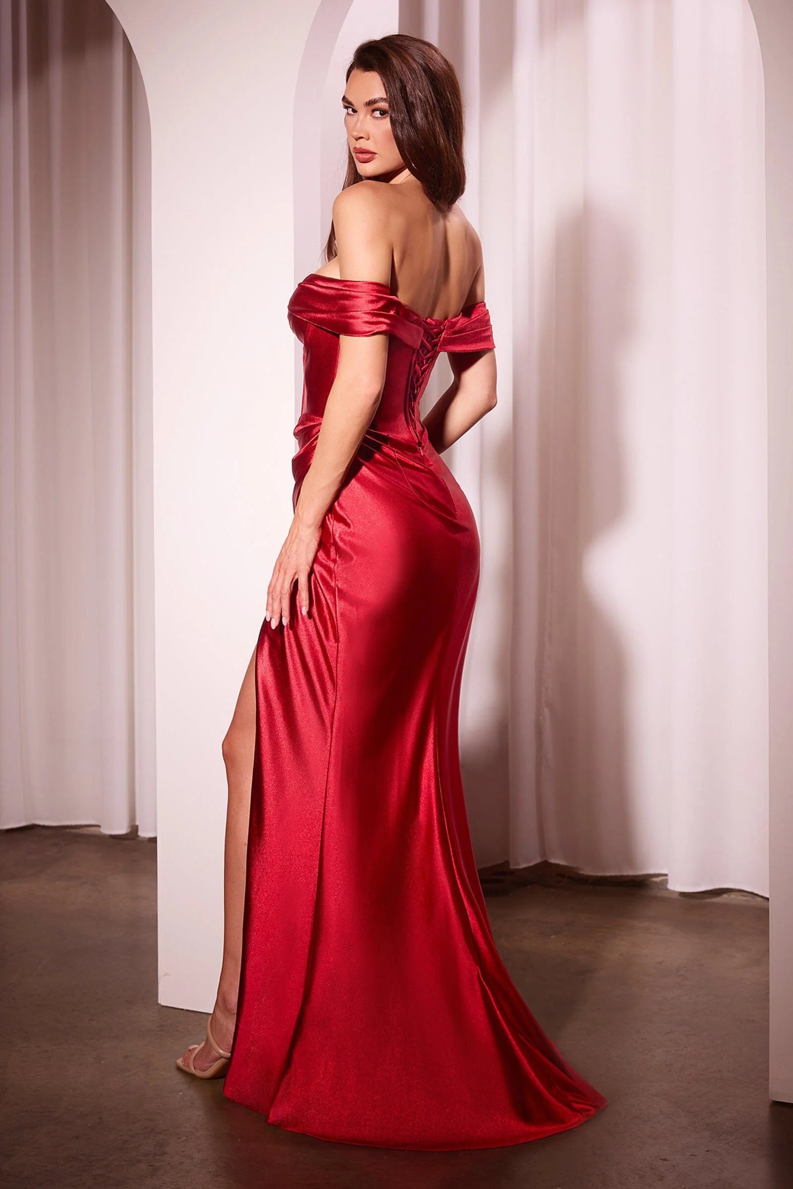 Stunning Mermaid Off-The-Shoulder Short-Sleeve Lace-Up Floor-Length Satin Prom Dress