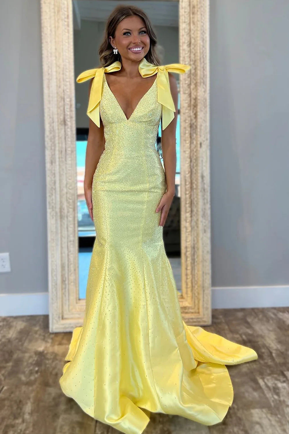 Stunning Yellow Mermaid V-Neck Long Beaded Unique Design Prom Dress