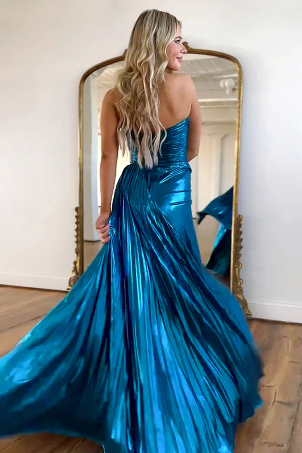 Metallic A-Line Peacock Blue Sweetheart Sweep Train Full Of Charm Prom Dress