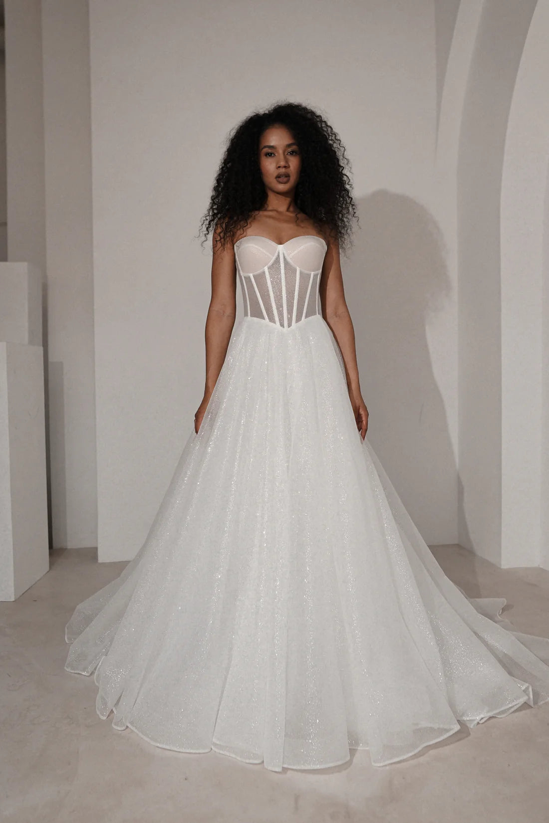 Sweetheart Corset Glitter Ballgown Wedding Dress Detachable Puff Sleeves Lace-Up Back Train Bridal Gown
