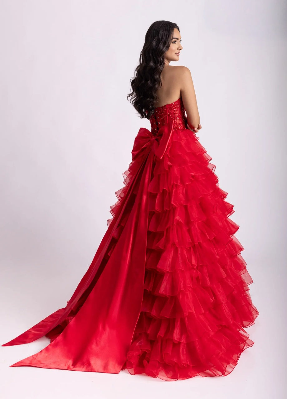 Tiered tulle ballgown halter-neck sleeveless corset tie-back floor-length evening dresses