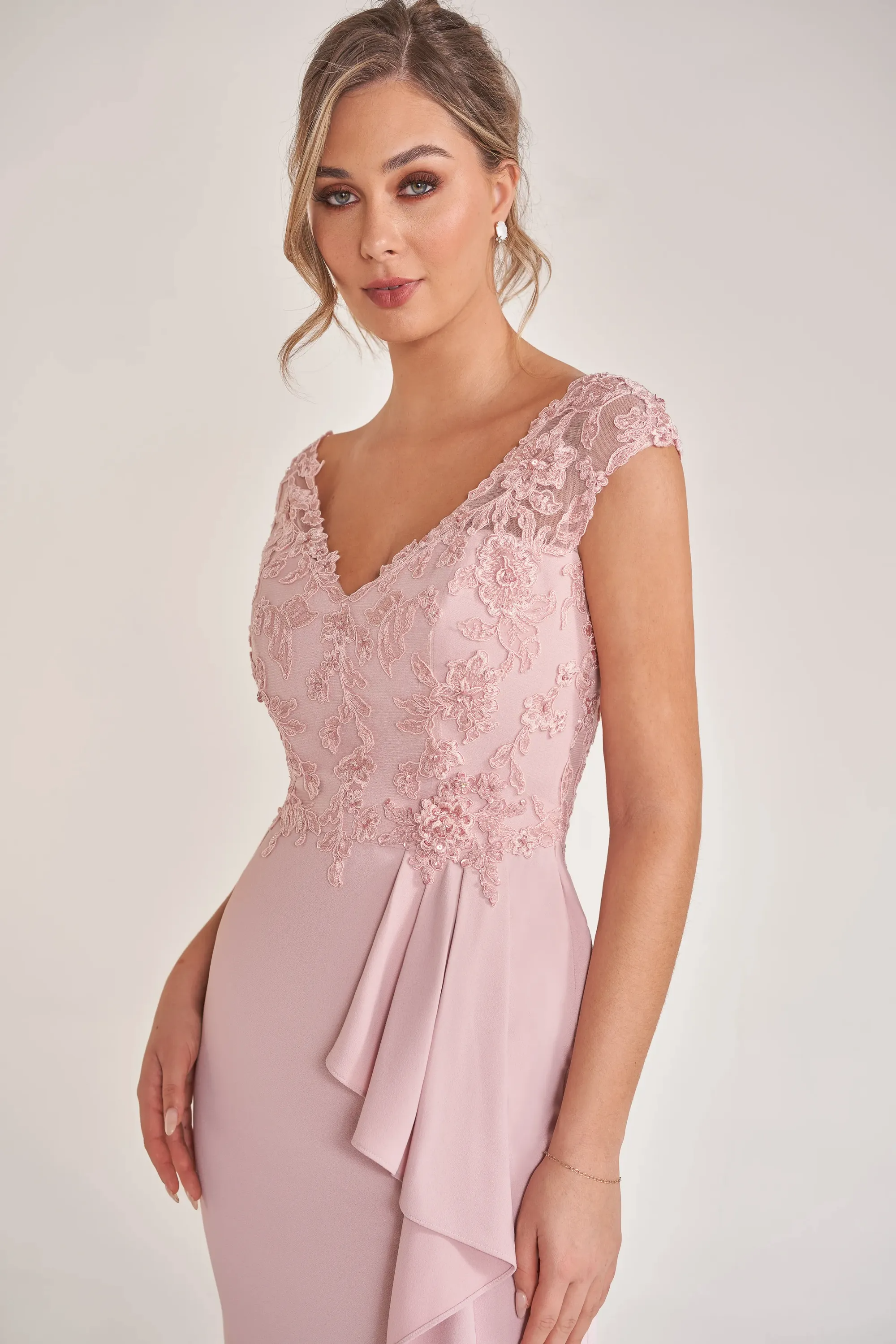 V-Neck Lace Cap Sleeve High Slit Crepe Mermaid Floor-Length Mother of the Bride Dresses
