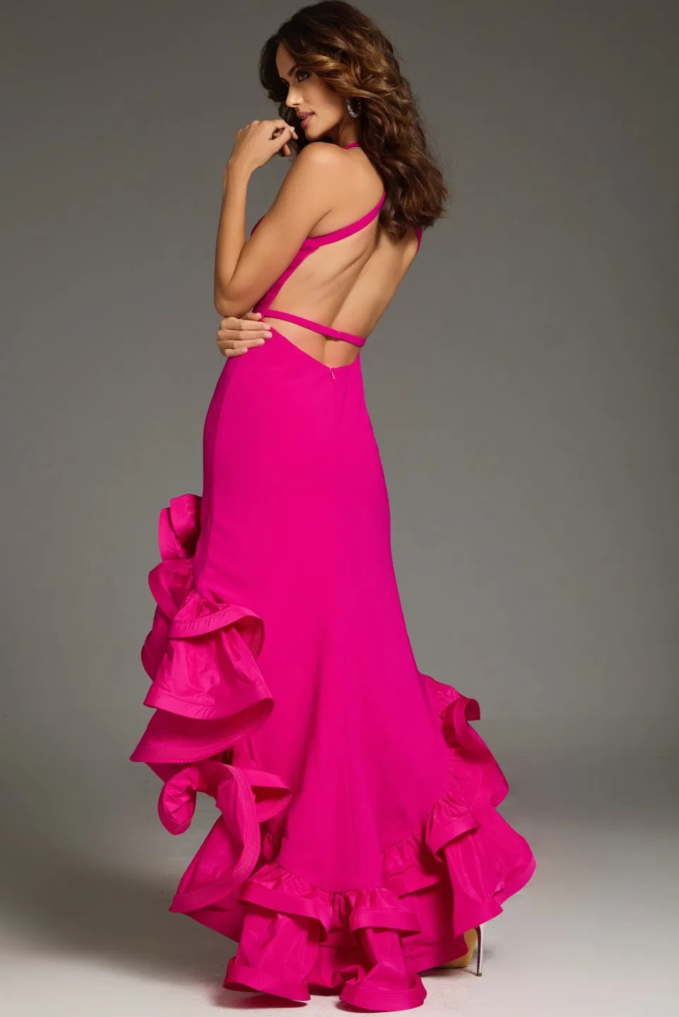 Vibrant Halter Evening Dress with Layered Ruffle Skirt, Open Back and High-Low Train
