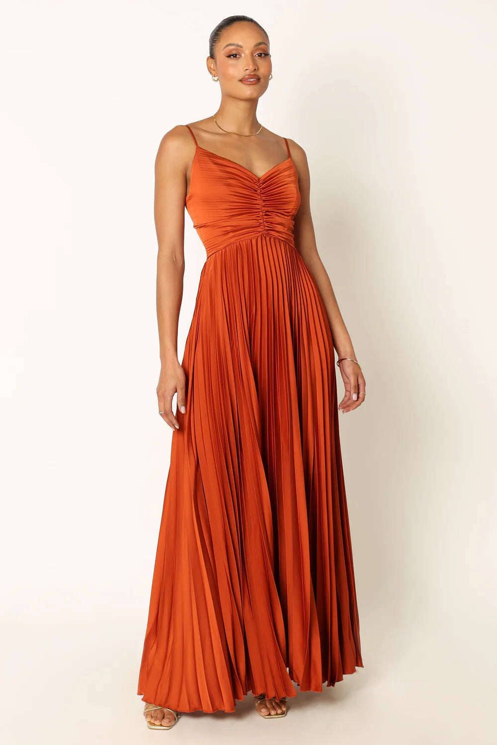 Vibrant Spaghetti-Strap Ruched-Bodice Pleated Floor-Length Evening Dress