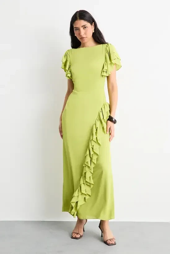 Vibrant Chiffon Sheath Boat Neck Flutter Sleeve Closed Back Floor-Length Evening Dresses