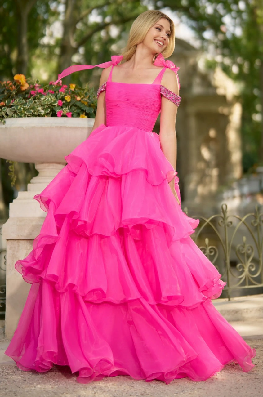 Vibrant Tulle Ball Gown Square Neck Off-Shoulder Bow Straps Floor-Length Evening Dresses