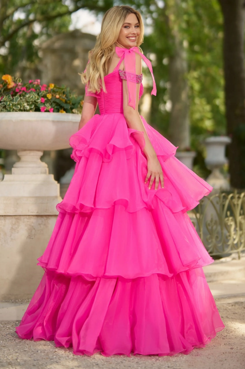 Vibrant Tulle Ball Gown Square Neck Off-Shoulder Bow Straps Floor-Length Evening Dresses