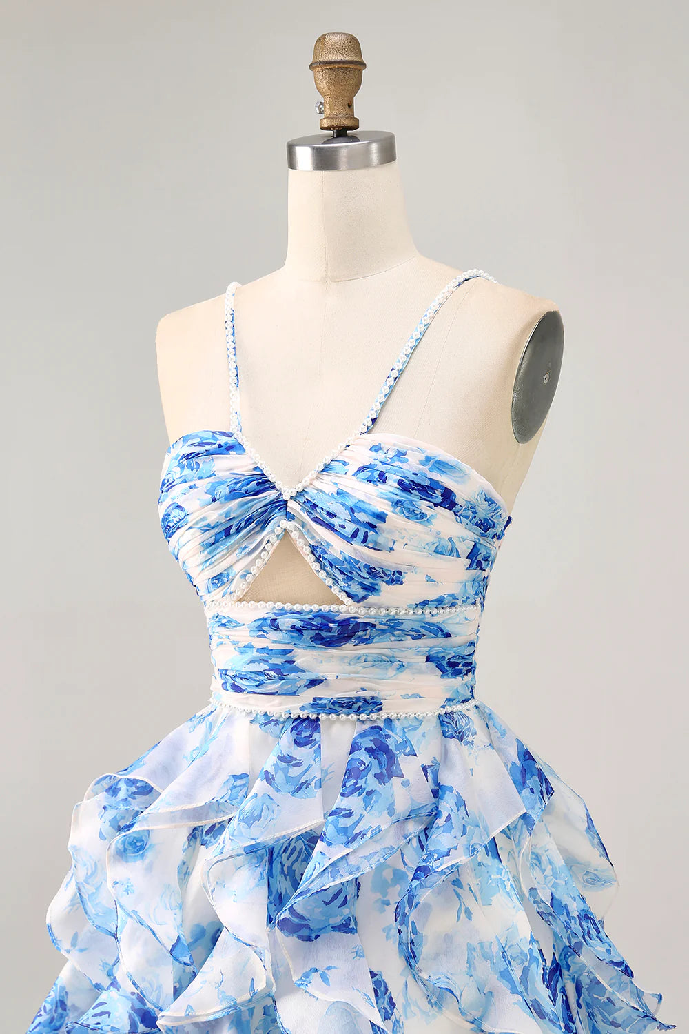 White Blue Flower A-Line Halter Cut Out Short Homecoming Dress with Pearls