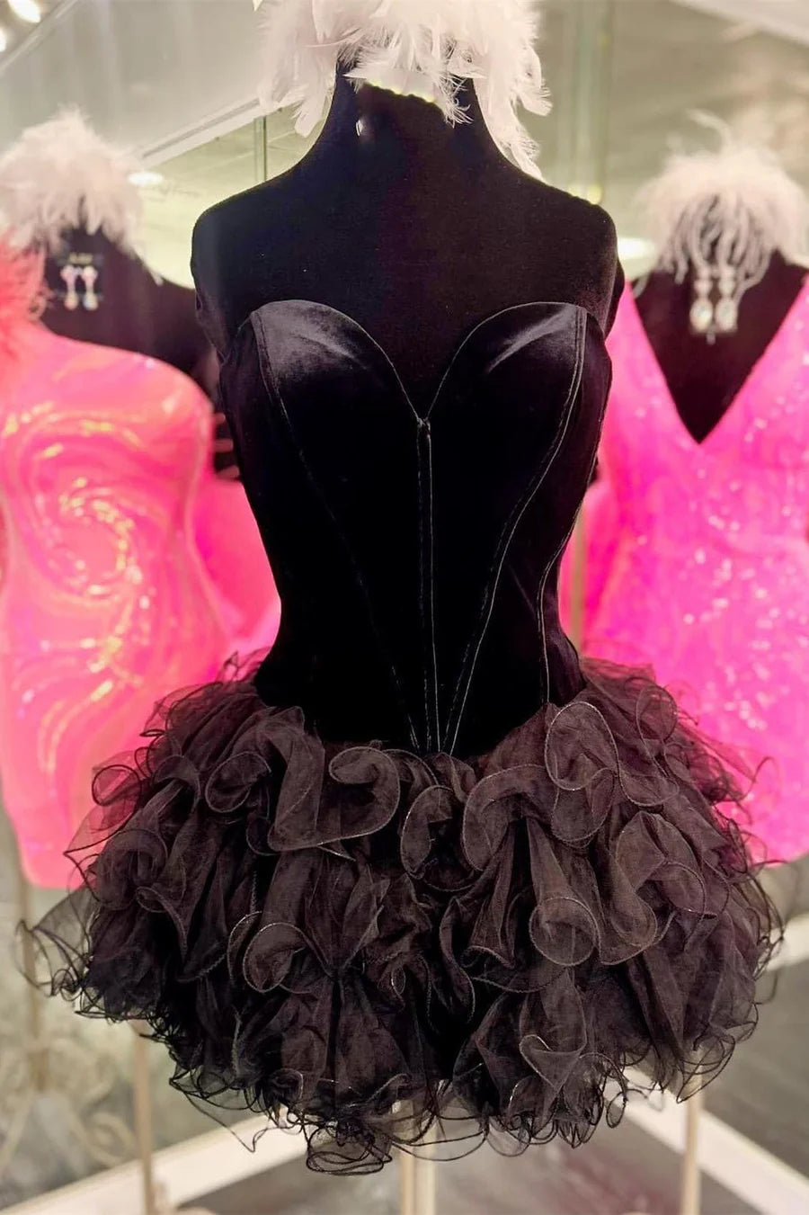 Black Velvet Strapless Ruffles Short Retract Your Waist Homecoming Dress